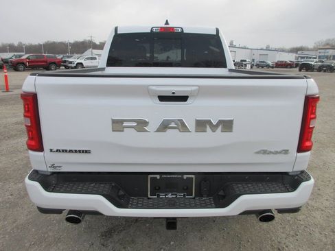 New 2026 RAM 1500 Laramie AWD/4WD image 5