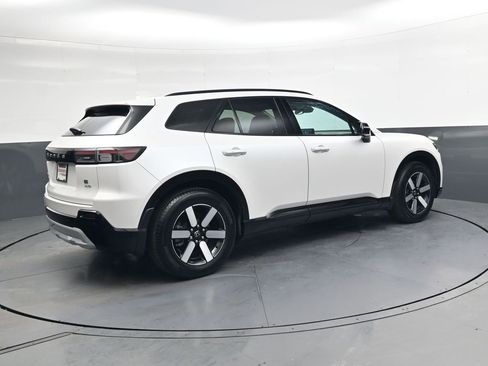 Used 2024 Honda Prologue Touring image 4