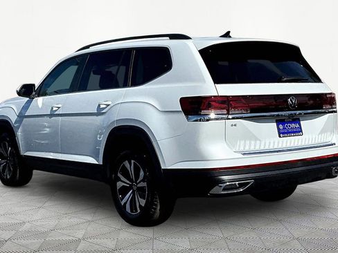 New 2026 Volkswagen Atlas SE image 4