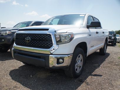 Used 2021 Toyota Tundra SR5 w/ SR5 Upgrade Package