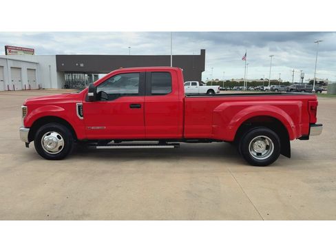 Used 2019 Ford F350 XL w/ STX Appearance Package RWD image 5