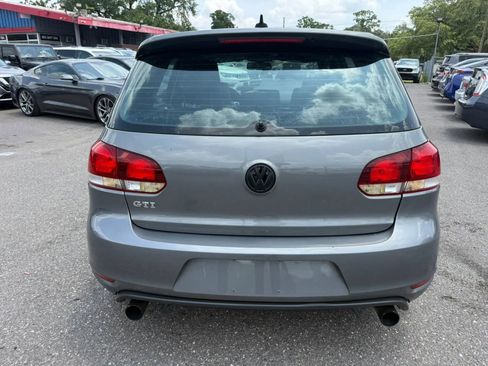Used 2013 Volkswagen Golf 4-Door FWD image 6