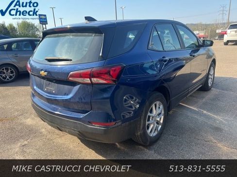 Used 2022 Chevrolet Equinox LS image 3