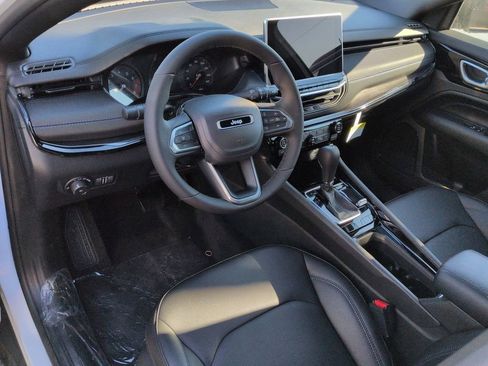 New 2026 Jeep Compass Limited image 7