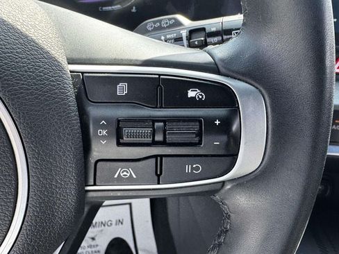 Used 2025 Kia Sportage X-Line w/ Premium Package AWD/4WD image 24