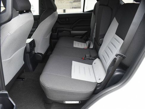 New 2026 Toyota 4Runner TRD Sport AWD/4WD image 11