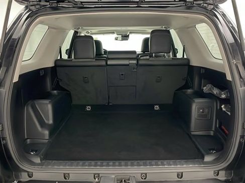 Used 2023 Toyota 4Runner SR5 Premium image 33