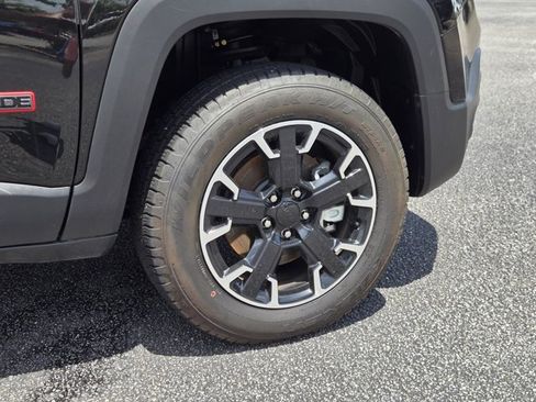 Used 2023 Jeep Renegade Trailhawk AWD/4WD image 49