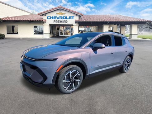 New 2026 Chevrolet Equinox EV LT image 4