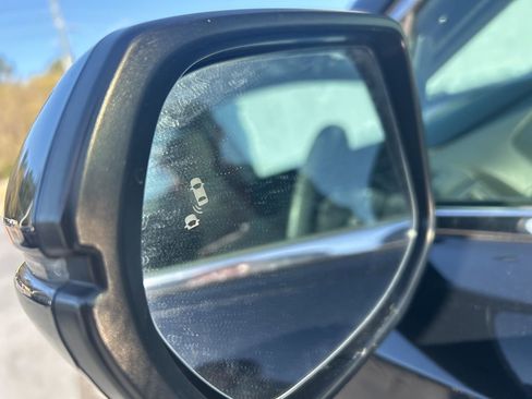 Used 2017 Honda CR-V EX image 45