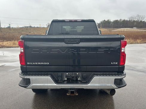 Used 2022 Chevrolet Silverado 2500 LTZ w/ Gooseneck/5TH Wheel Package image 4