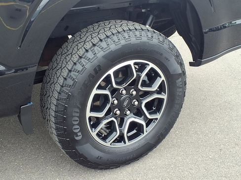 Used 2023 Ford F150 XLT w/ Equipment Group 302A High image 28