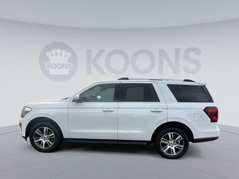 Used 2024 Ford Expedition Limited AWD/4WD image 7