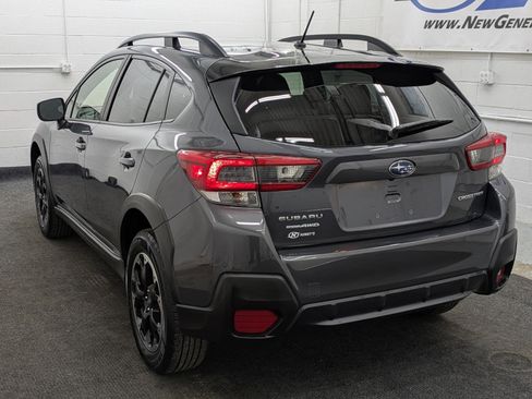 Used 2023 Subaru Crosstrek 2.0i image 9