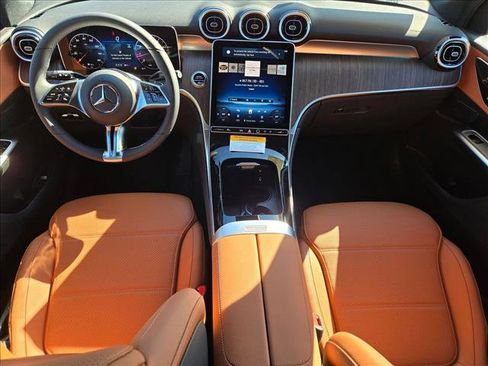 Used 2026 Mercedes-Benz GLC 300 image 14