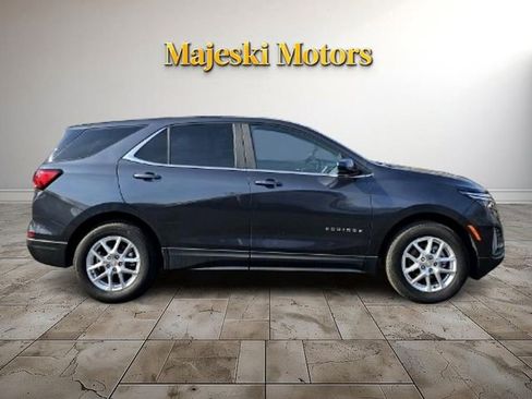 Used 2022 Chevrolet Equinox LT image 7