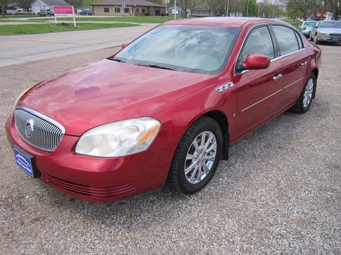 Used 2009 Buick Lucerne CXL w/ Driver Confidence Package image 3