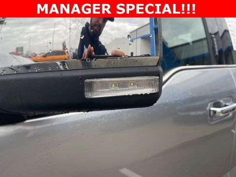 Used 2020 Ford F150 Platinum image 11