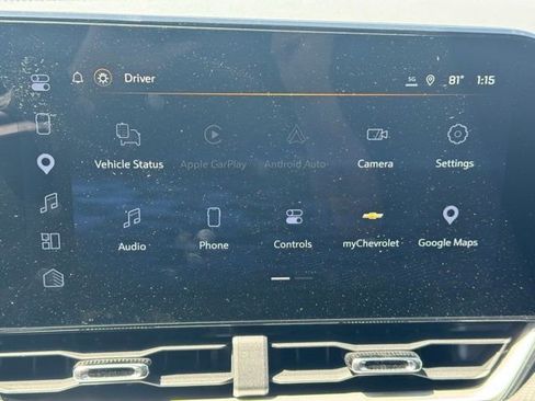 Used 2025 Chevrolet Equinox LT w/ Safety and Technology Package AWD/4WD image 3