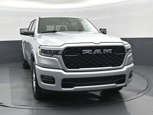 New 2026 RAM 1500 4x4 Crew Cab image 10