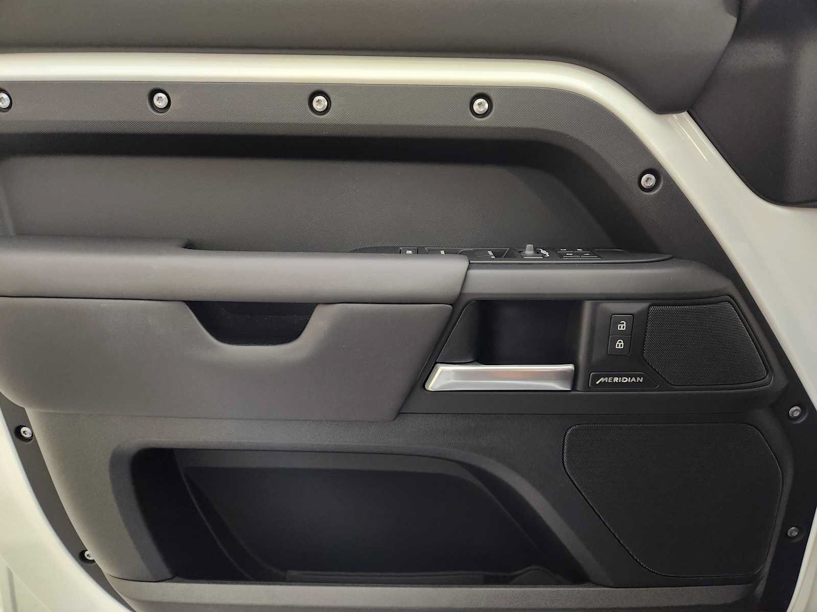 New 2026 Land Rover Defender 110 S AWD/4WD image 23
