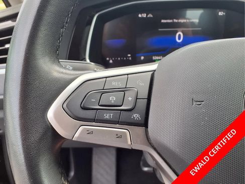 Used 2024 Volkswagen Jetta SE FWD image 21