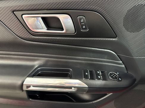 Used 2025 Ford Mustang Premium RWD image 20