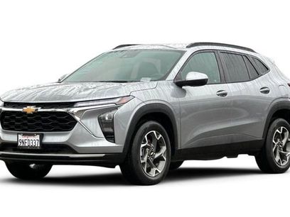 Used 2024 Chevrolet Trax LT