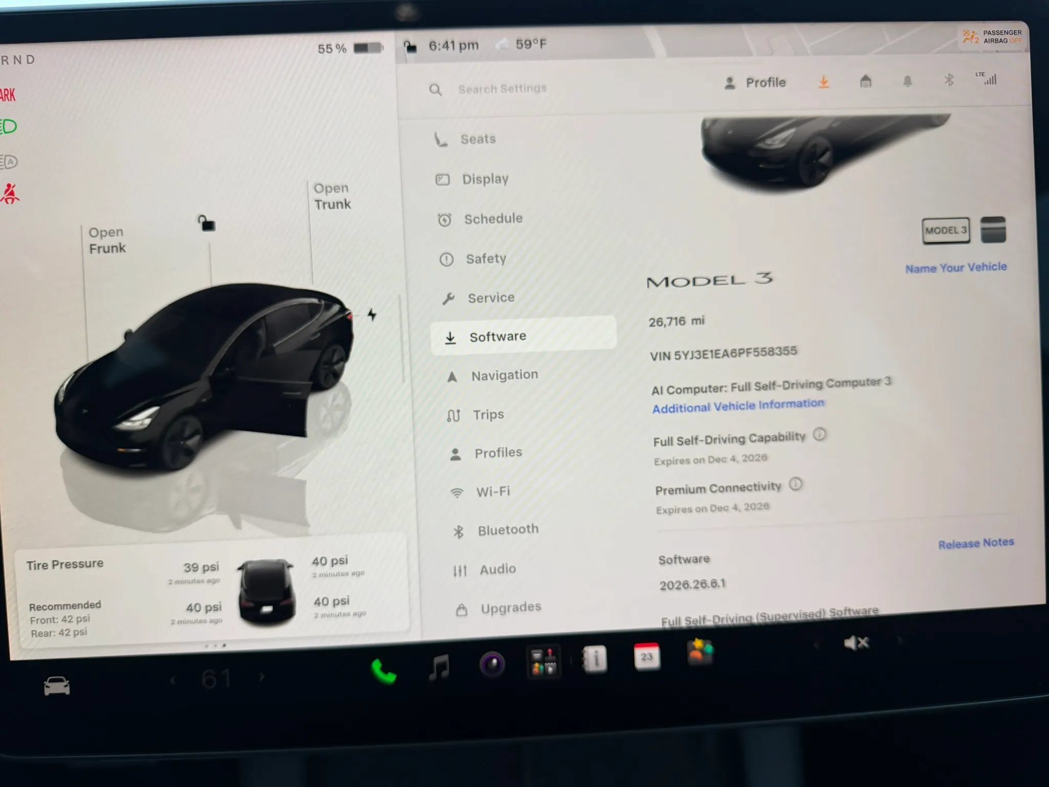 Used 2023 Tesla Model 3 Standard Range RWD image 17