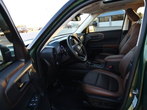 Used 2023 Ford Bronco Sport Badlands w/ Premium Package image 13