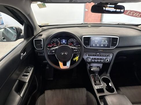 Used 2021 Kia Sportage LX AWD/4WD image 41