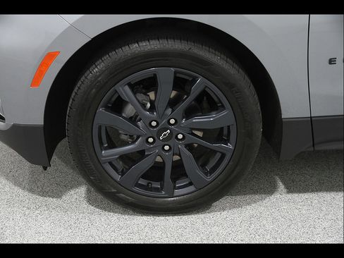 Used 2024 Chevrolet Equinox RS FWD image 20