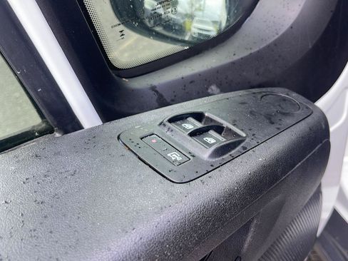Used 2025 RAM ProMaster 1500 FWD image 16