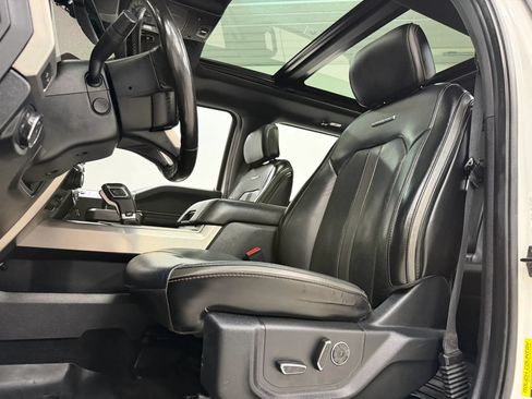 Used 2019 Ford F150 Platinum w/ Equipment Group 701A Luxury AWD/4WD image 15
