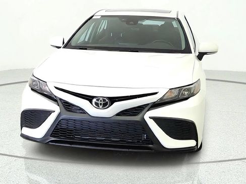 Used 2024 Toyota Camry SE w/ Cold Weather Package FWD image 2