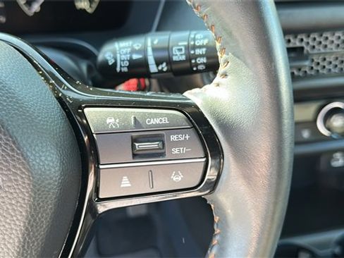 Used 2025 Honda HR-V Sport image 13