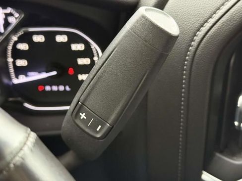 Used 2022 GMC Sierra 2500 SLE w/ SLE Value Package; image 23