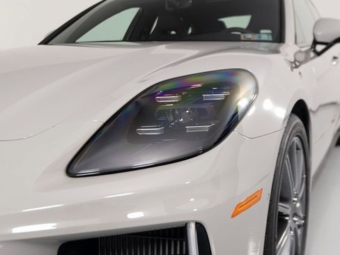 New 2026 Porsche Panamera 4 image 40