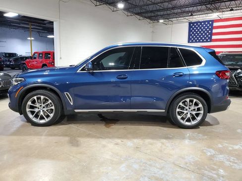 Used 2023 BMW X5 xDrive40i w/ Premium Package AWD/4WD image 13