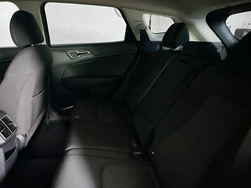Used 2025 Kia Sportage LX image 26
