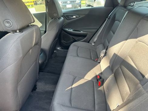 Used 2023 Chevrolet Malibu LS FWD image 17