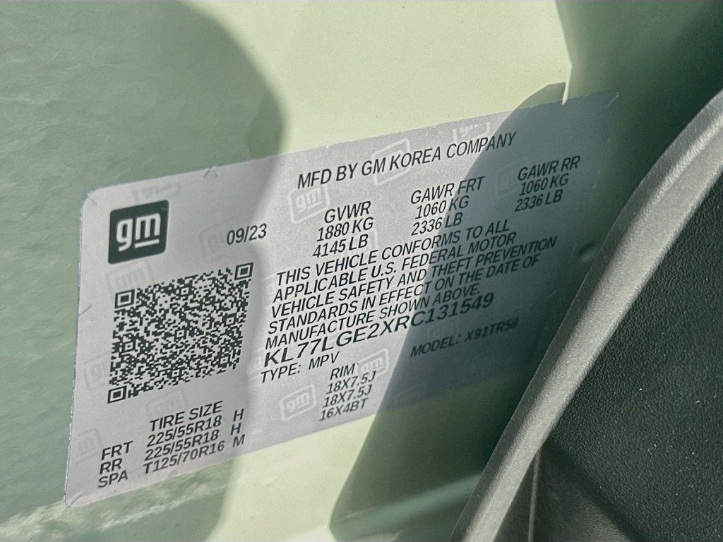 Used 2024 Chevrolet Trax RS FWD image 30