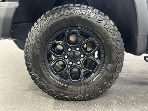 Certified 2024 Chevrolet Silverado 1500 ZR2 w/ ZR2 Bison Edition image 33