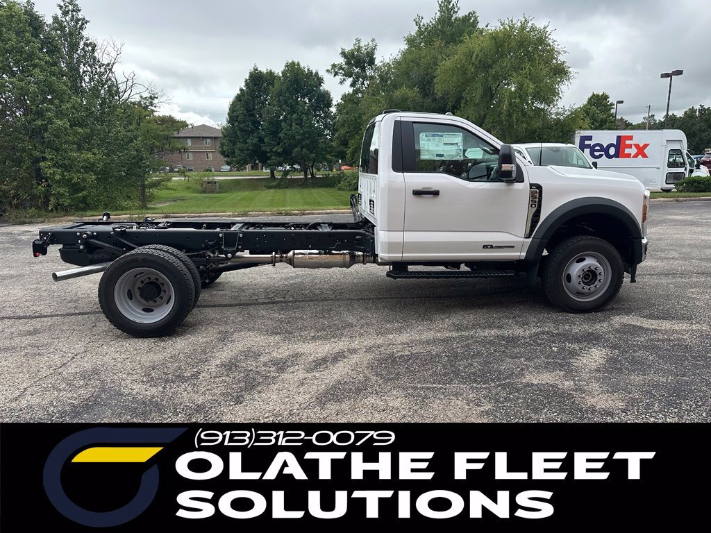 New 2026 Ford F550 4x4 Regular Cab Super Duty image 6