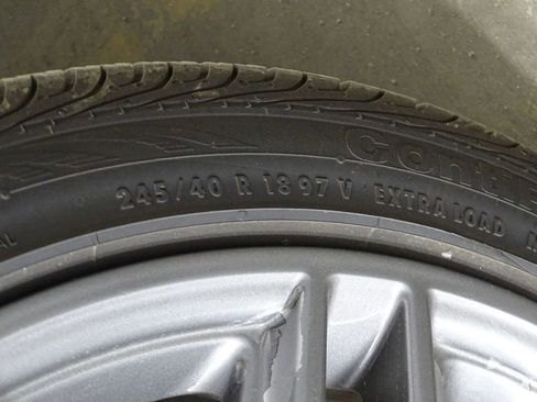 Used 2013 Mercedes-Benz E 350 4MATIC Sedan image 34