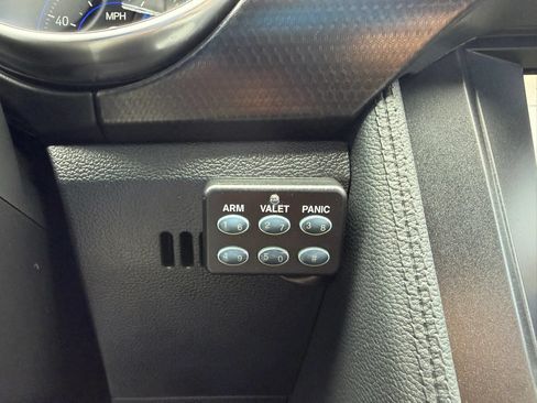 Used 2019 Ford Mustang GT Premium w/ Equipment Group 401A RWD image 35