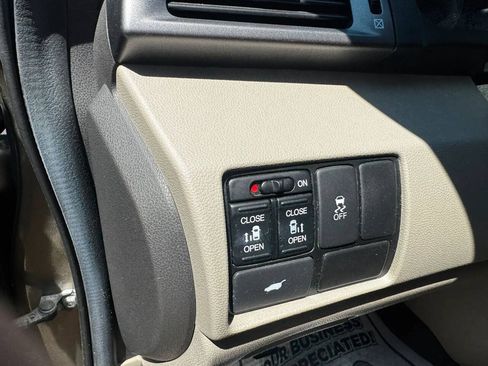 Used 2013 Honda Odyssey EX-L image 12