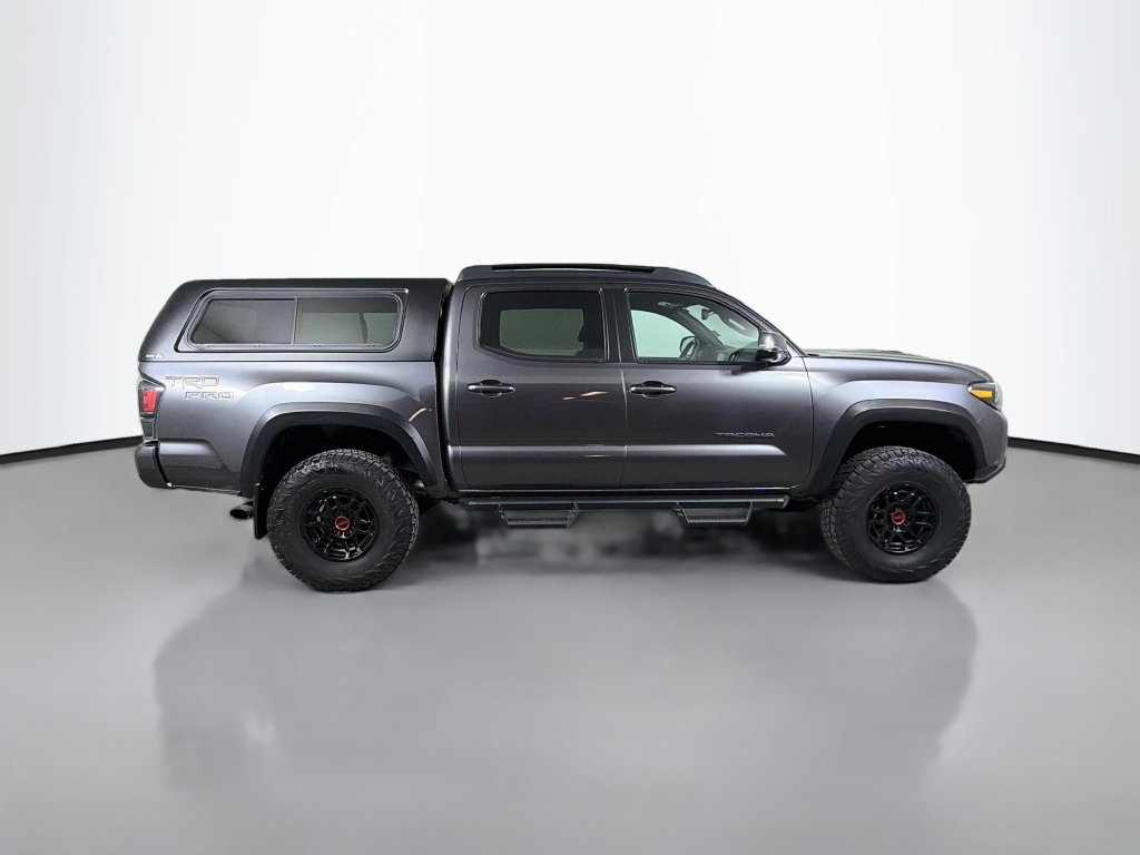 Used 2022 Toyota Tacoma TRD Pro AWD/4WD image 5