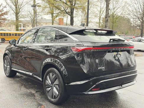 Certified 2023 Nissan Ariya VENTURE+ image 3