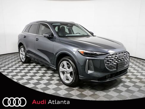 New 2025 Audi Q5 Premium Plus image 1